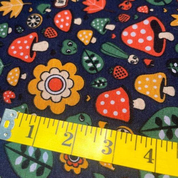 sweatshirt fleece fabric 34"x60" - Picture 3 of 6